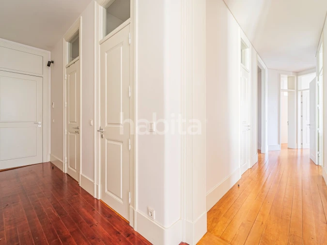 Apartamento T3 para Arrendamento em Santo António Foto 27