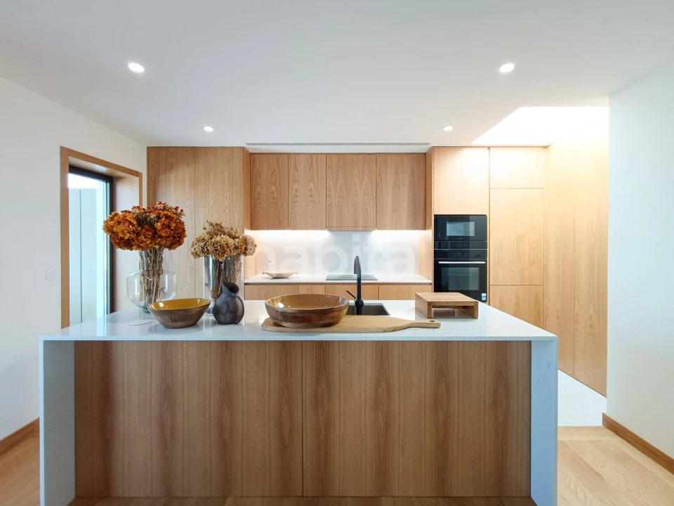 Apartamento T2 para Venda em Cedofeita, Santo Ildefonso, Sé, Miragaia, São Nicolau e Vitória Foto 1