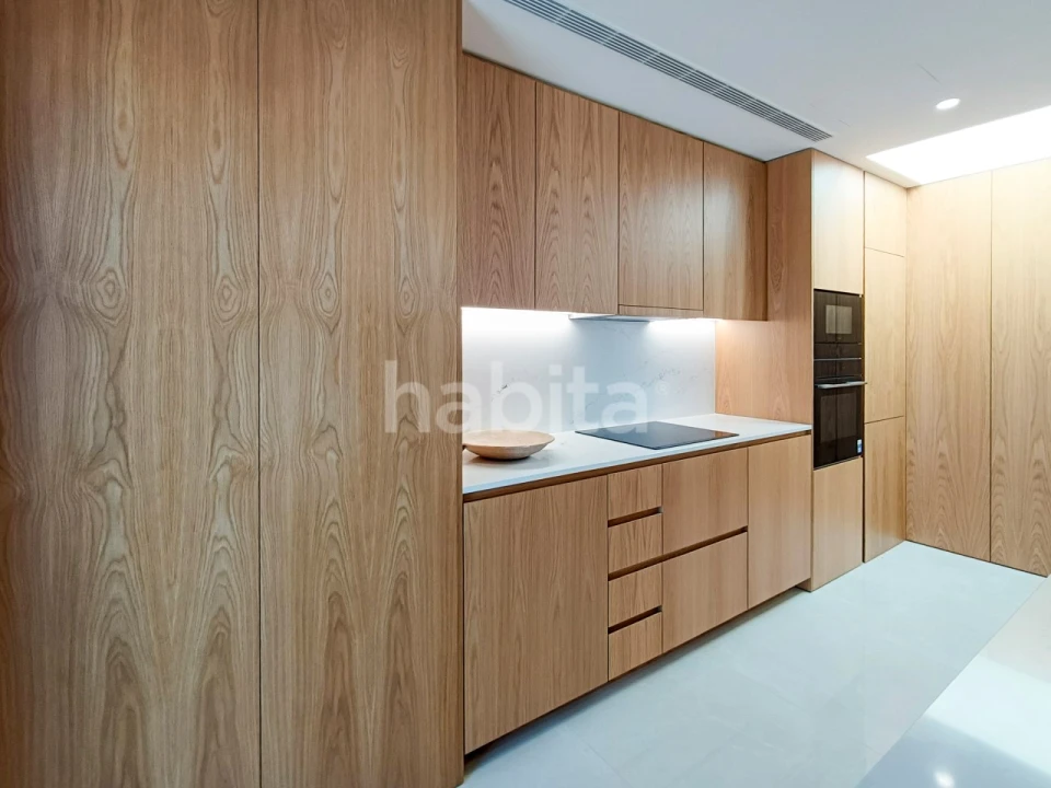 Apartamento T2 para Venda em Cedofeita, Santo Ildefonso, Sé, Miragaia, São Nicolau e Vitória Foto 2