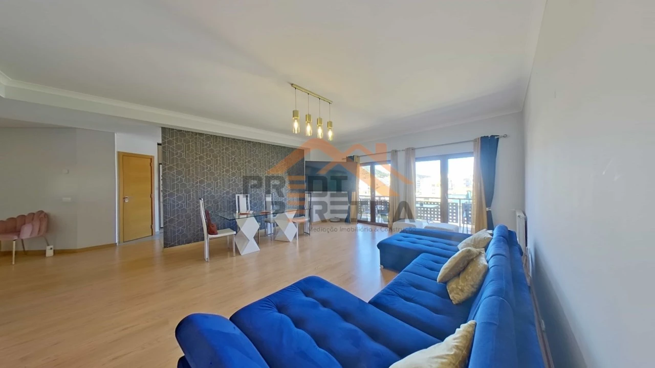 Apartamento T3 para Venda em Malveira e São Miguel de Alcainça Foto 3