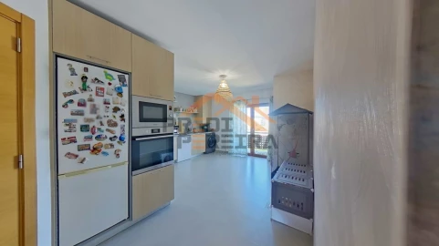 Apartamento T3 para Venda em Malveira e São Miguel de Alcainça