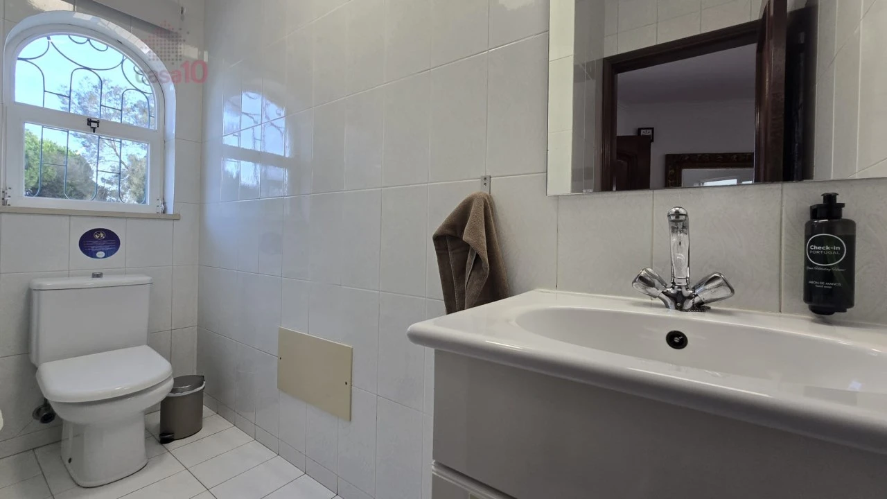 Moradia T6 para Venda em Albufeira e Olhos de Água Foto 17