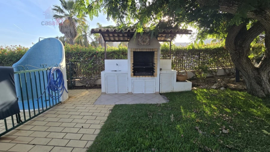 Moradia T6 para Venda em Albufeira e Olhos de Água Foto 13