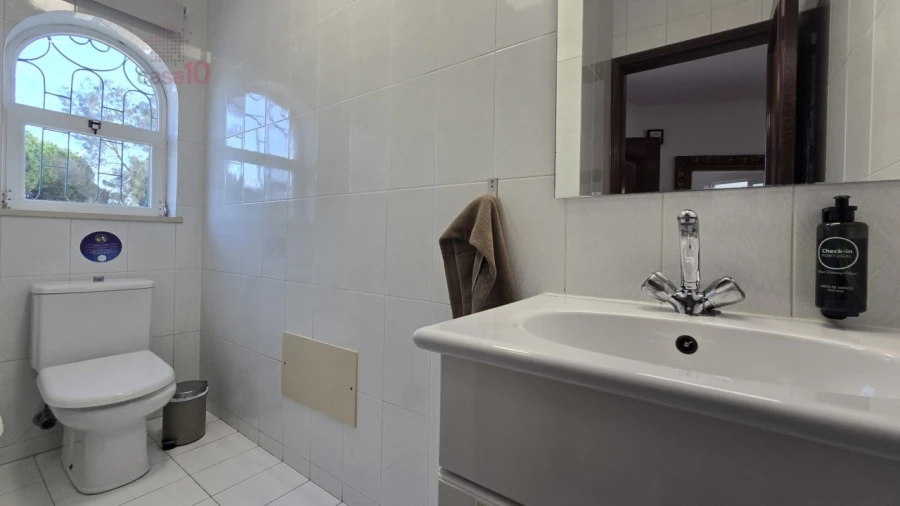 Moradia T6 para Venda em Albufeira e Olhos de Água Foto 17