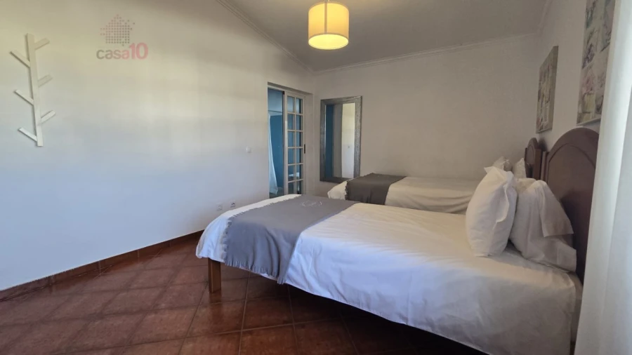 Moradia T6 para Venda em Albufeira e Olhos de Água Foto 26