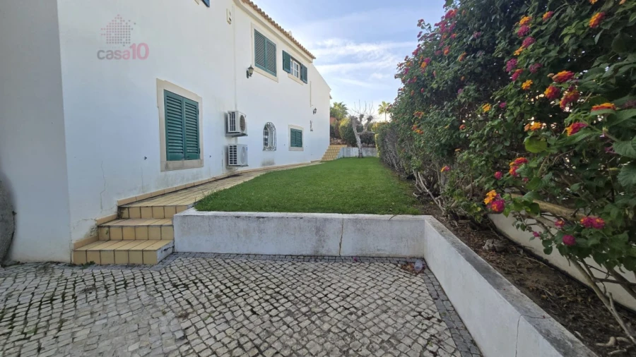 Moradia T6 para Venda em Albufeira e Olhos de Água Foto 37