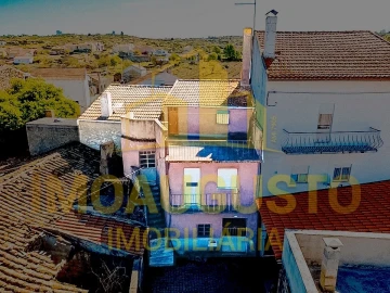 Moradia T4 para Venda em Vascoveiro