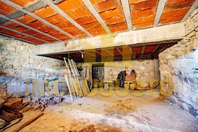 Moradia T4 para Venda em Vascoveiro