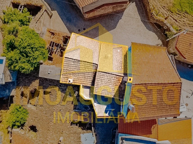 Moradia T4 para Venda em Vascoveiro Foto 21