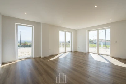 Moradia T3 para Venda em Ovar, São João, Arada e São Vicente de Pereira Jusã