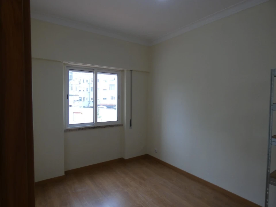 Apartamento T2 para Venda em Mina de Água Foto 8