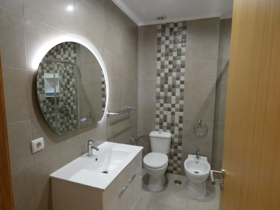 Apartamento T2 para Venda em Mina de Água Foto 10