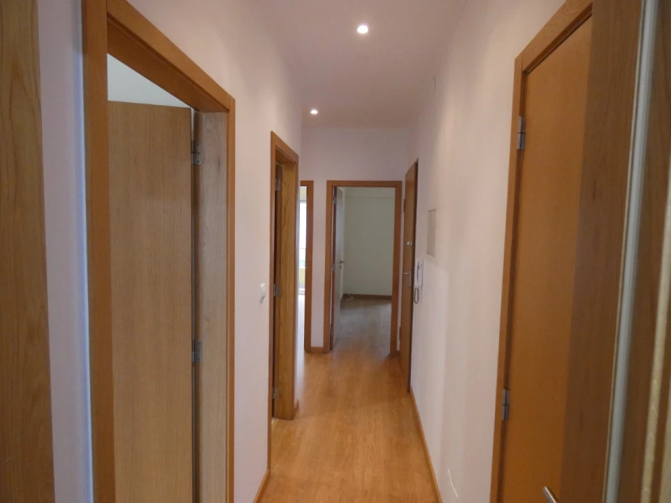 Apartamento T2 para Venda em Mina de Água Foto 13