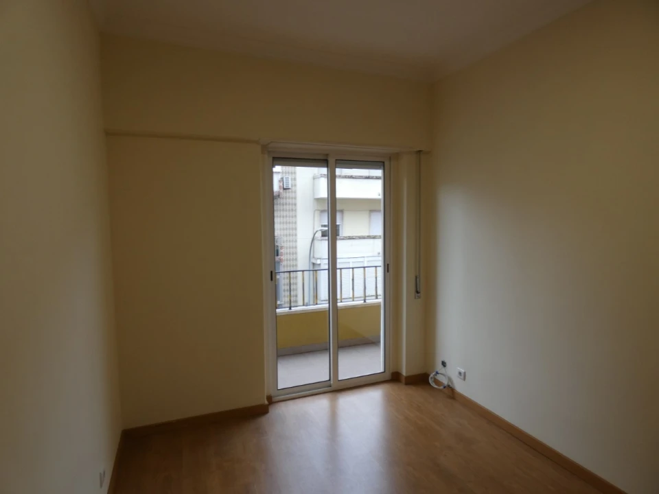 Apartamento T2 para Venda em Mina de Água Foto 16