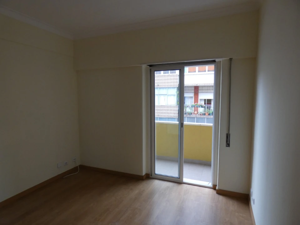 Apartamento T2 para Venda em Mina de Água Foto 19