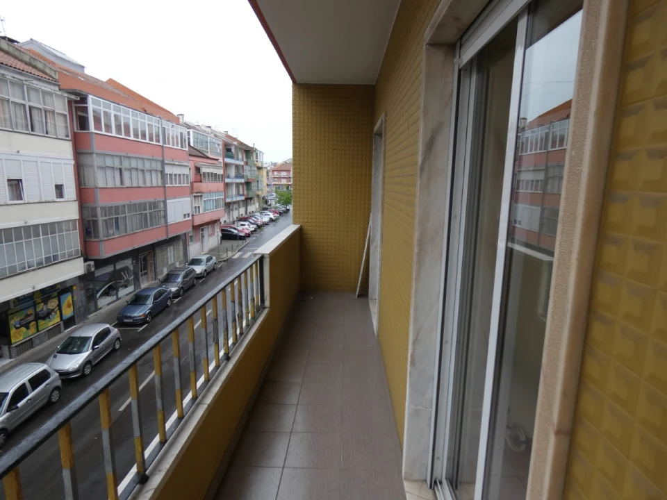 Apartamento T2 para Venda em Mina de Água Foto 23