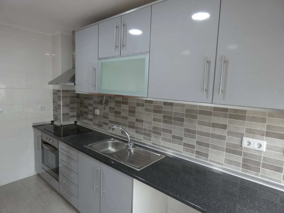 Apartamento T2 para Venda em Mina de Água Foto 2