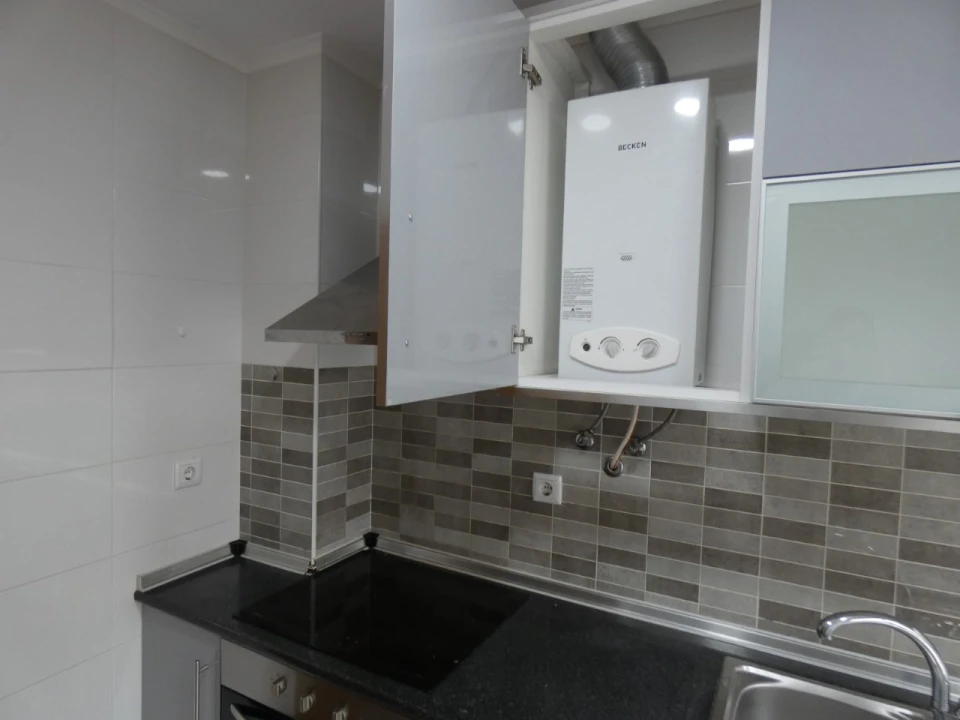 Apartamento T2 para Venda em Mina de Água Foto 4