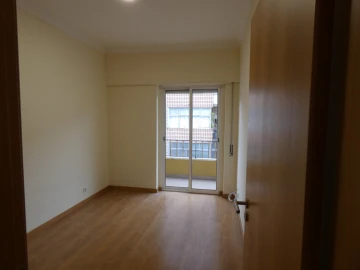 Apartamento T2 para Venda em Mina de Água