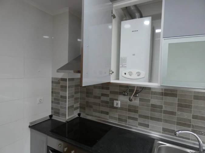 Apartamento T2 para Venda em Mina de Água Foto 4