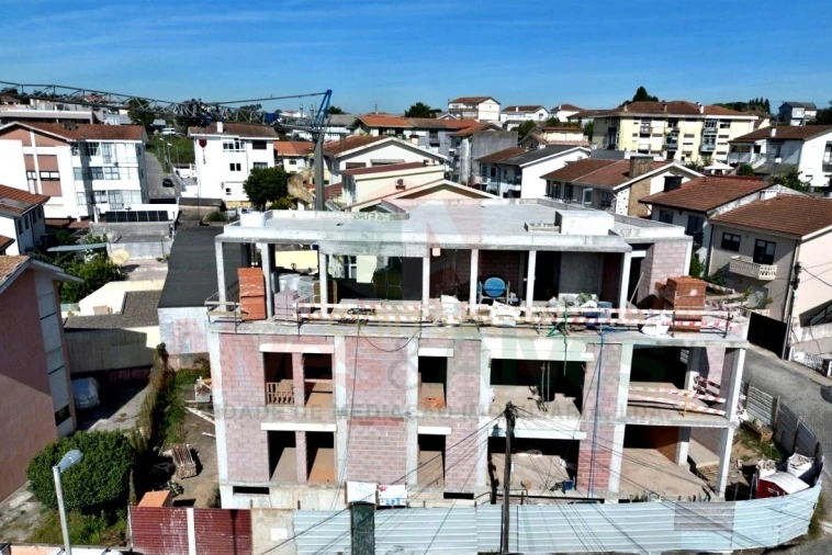 Apartamento T1 para Venda em Cidade da Maia Foto 14