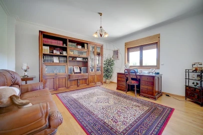 Moradia T4 para Venda em Lama de Arcos