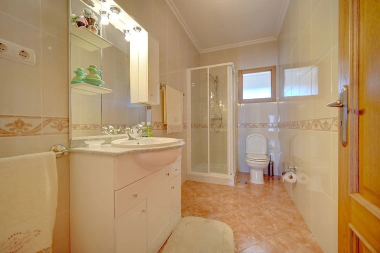 Moradia T4 para Venda em Lama de Arcos Foto 26