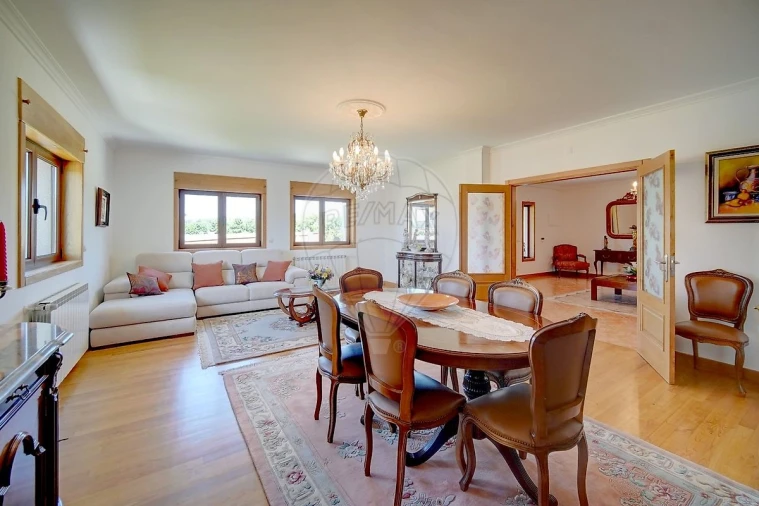 Moradia T4 para Venda em Lama de Arcos Foto 19