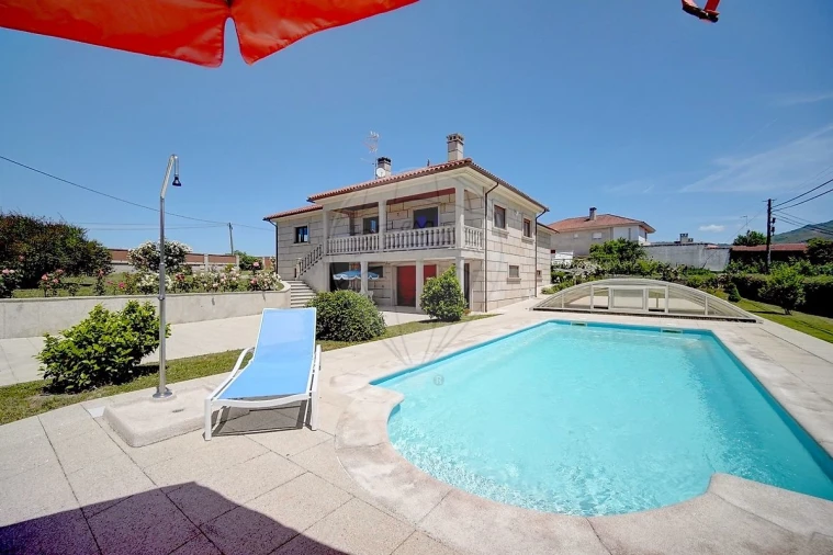 Moradia T4 para Venda em Lama de Arcos Foto 48