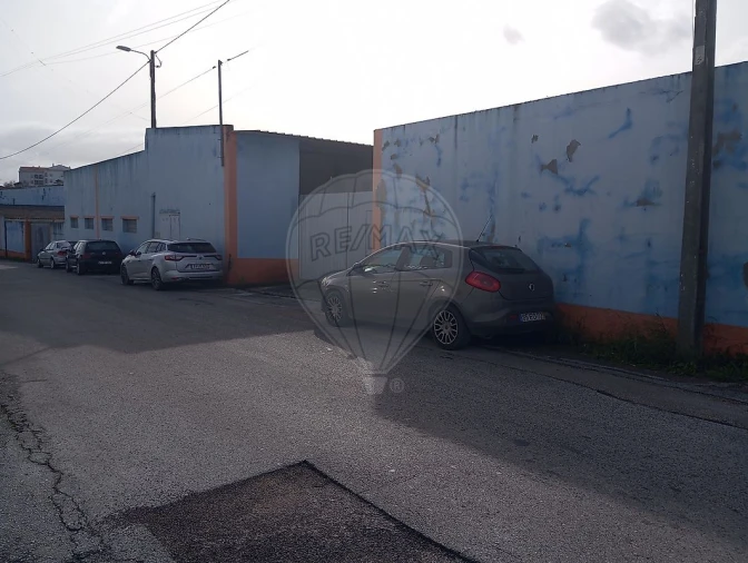 Armazém para Venda em Alcanena e Vila Moreira Foto 2