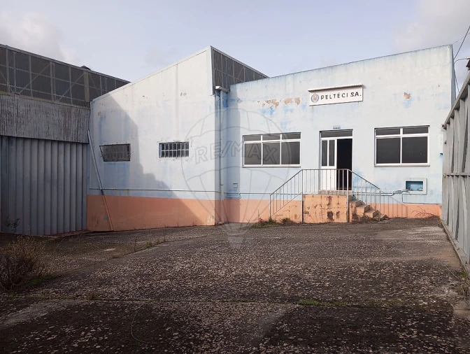 Armazém para Venda em Alcanena e Vila Moreira Foto 23