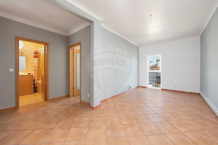 Apartamento T2 para Arrendamento em Azeitão (São Lourenço e São Simão) Foto 18