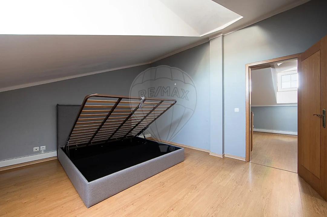 Apartamento T2 para Arrendamento em Azeitão (São Lourenço e São Simão) Foto 17