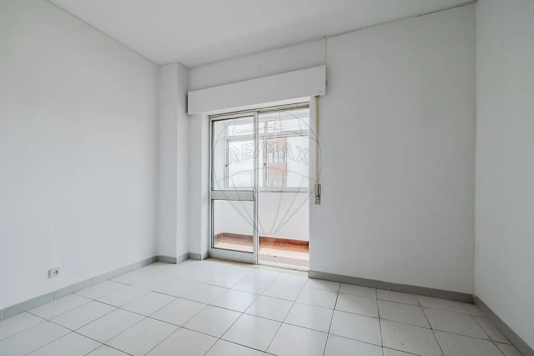 Apartamento T3 para Arrendamento em Póvoa de Santa Iria e Forte da Casa Foto 19
