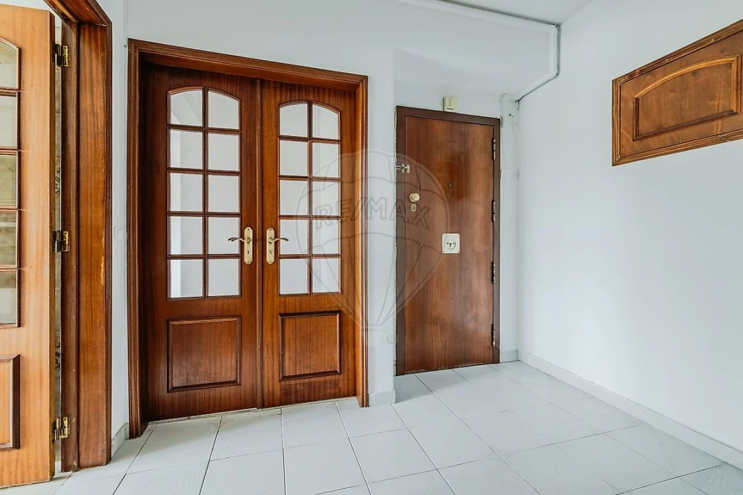 Apartamento T3 para Arrendamento em Póvoa de Santa Iria e Forte da Casa Foto 30