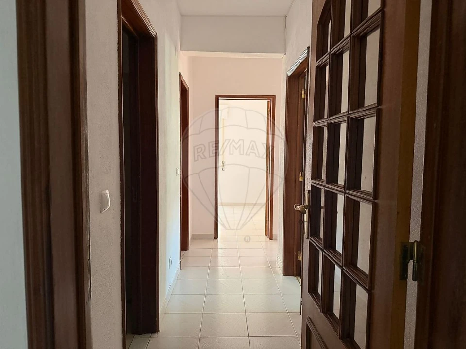 Apartamento T3 para Arrendamento em Póvoa de Santa Iria e Forte da Casa Foto 6