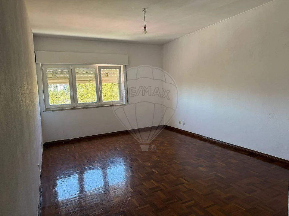 Apartamento T3 para Arrendamento em Póvoa de Santa Iria e Forte da Casa Foto 11