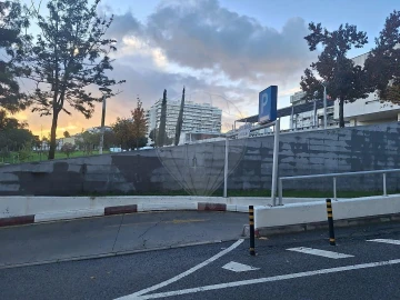 Loja para Venda em Almada, Cova da Piedade, Pragal e Cacilhas