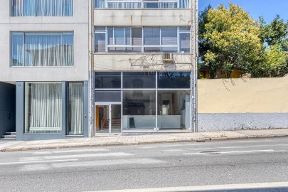 Loja para Arrendamento em Cedofeita, Santo Ildefonso, Sé, Miragaia, São Nicolau e Vitória