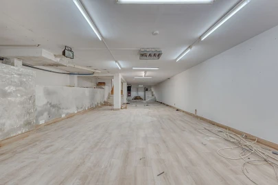 Loja para Arrendamento em Cedofeita, Santo Ildefonso, Sé, Miragaia, São Nicolau e Vitória