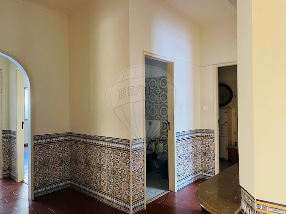 Apartamento T3 para Arrendamento em Póvoa de Santo Adrião e Olival Basto Foto 6