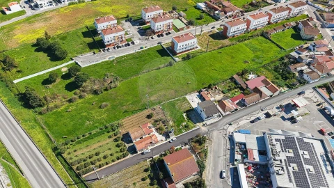 Terreno para Venda em Aveiras de Cima