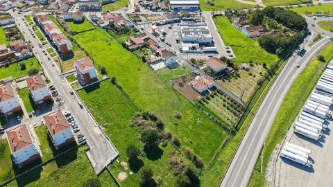 Terreno para Venda em Aveiras de Cima