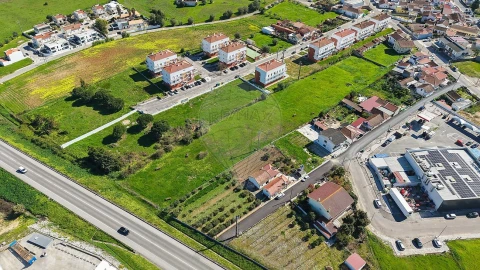 Terreno para Venda em Aveiras de Cima