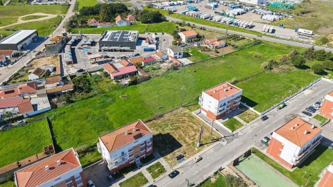 Terreno para Venda em Aveiras de Cima