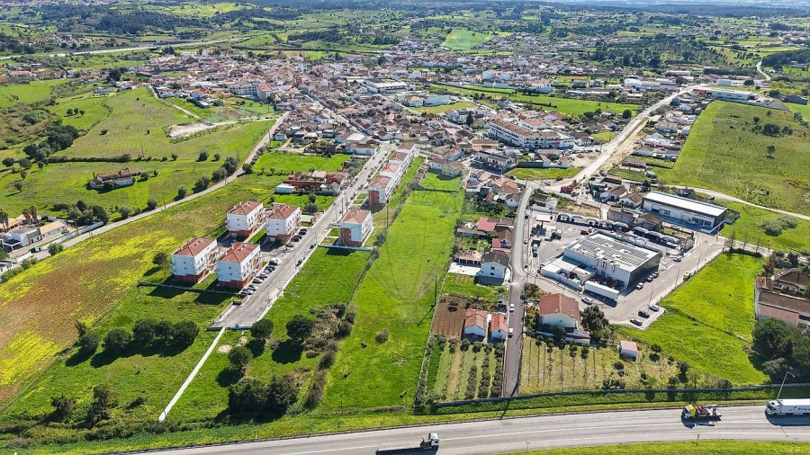 Terreno para Venda em Aveiras de Cima Foto 41