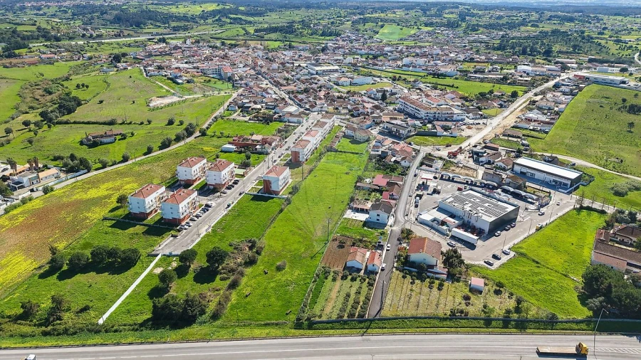 Terreno para Venda em Aveiras de Cima Foto 40