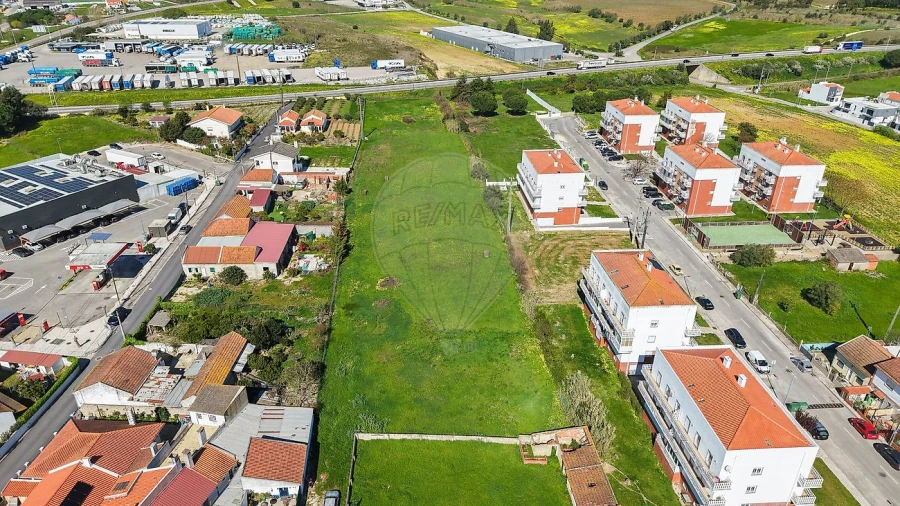Terreno para Venda em Aveiras de Cima Foto 8