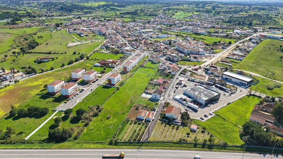 Terreno para Venda em Aveiras de Cima Foto 39