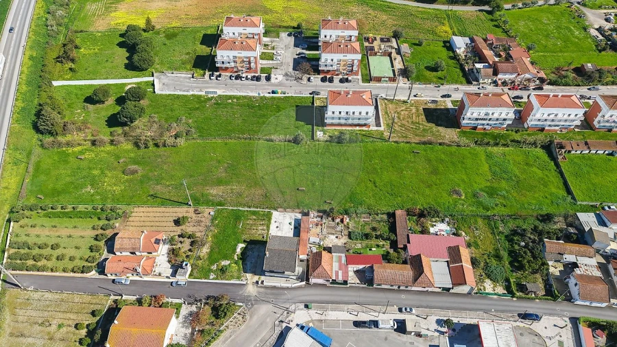 Terreno para Venda em Aveiras de Cima Foto 49